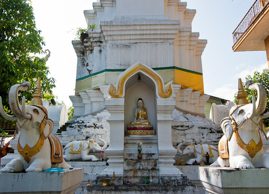 attraction-White Elephant Pagoda 4.jpg